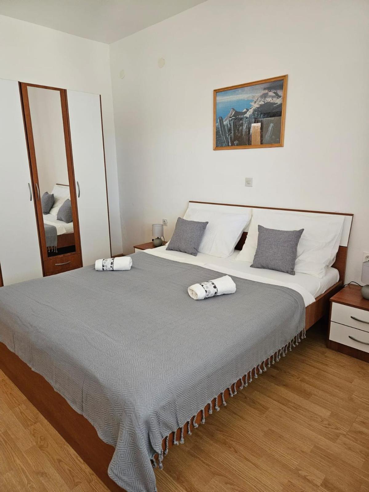 Pljesa Apartments سوبيتارسكا دراغا المظهر الخارجي الصورة